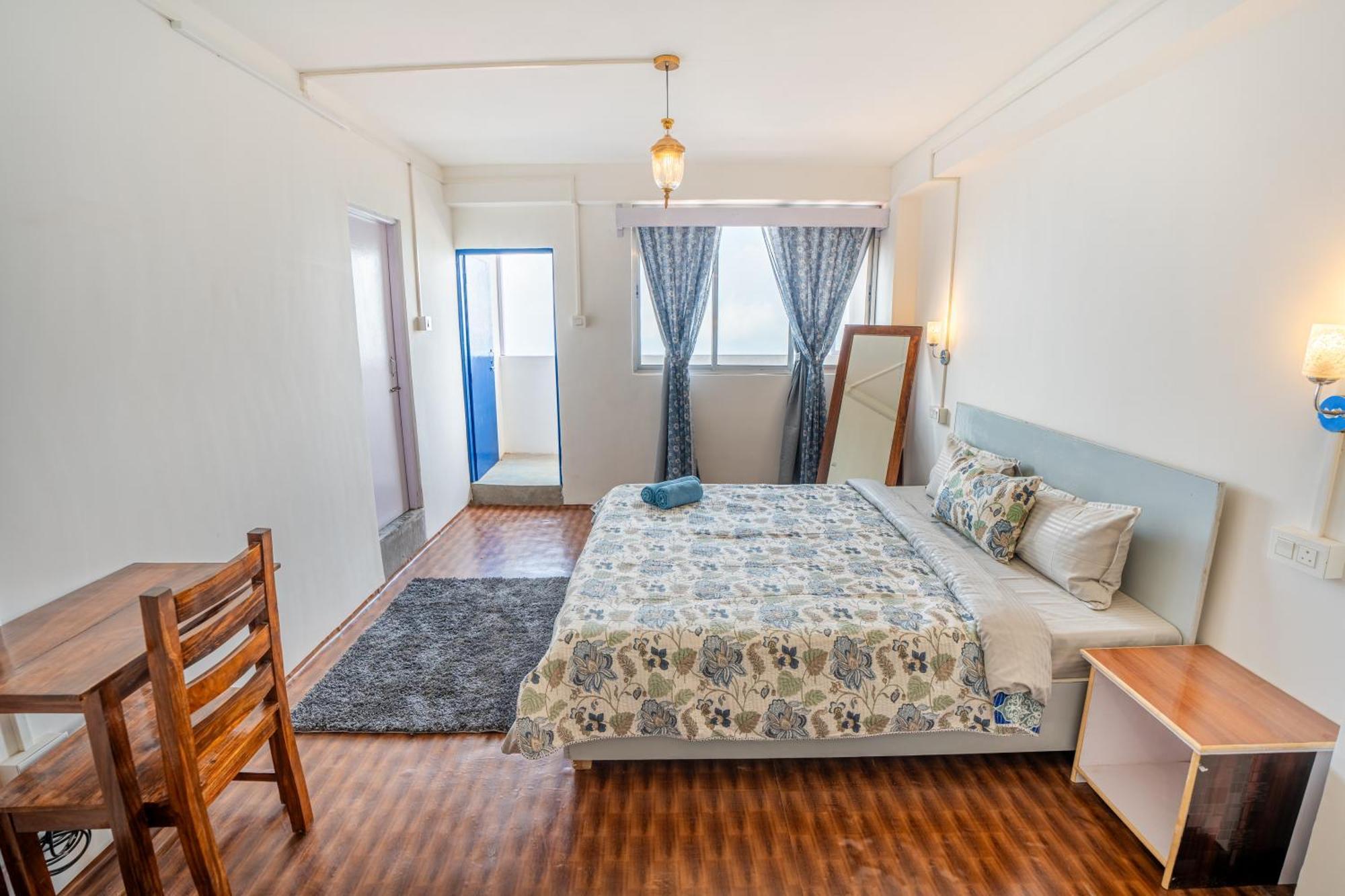 Monratino The Snow Roost- 10 Mins Walking Distance From Mall Road- Attached Balcony With Kanchenjunga Mountain View-Kitchen Available Darjeeling  Esterno foto
